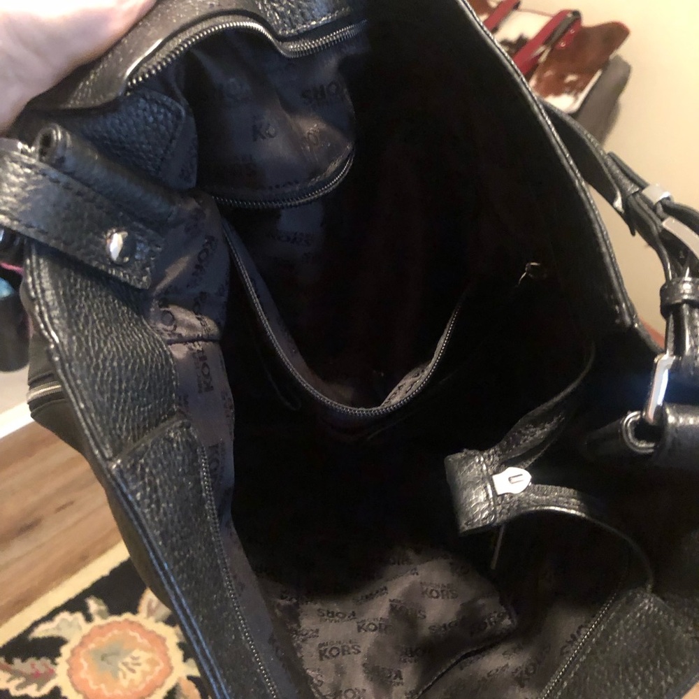 Michael Kors Black Crossbody Bag - Picture 6 of 7
